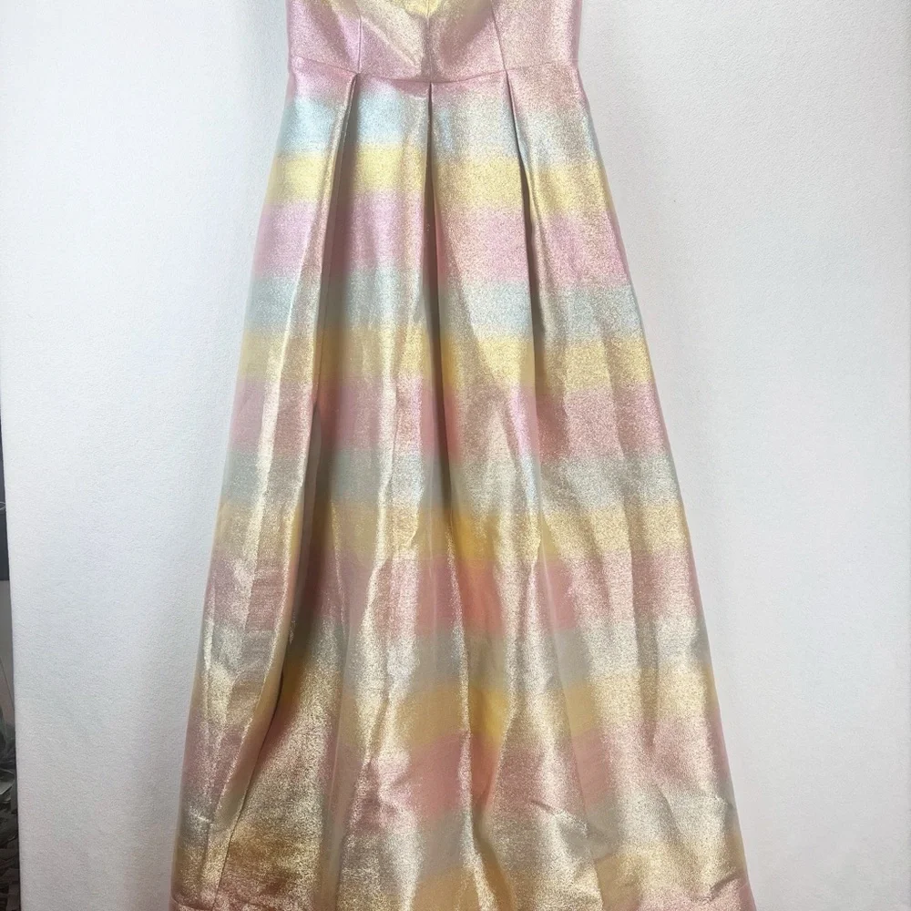 Betsey Johnson Metallic Gown Size 8 Rainbow Sweetheart-Neck Strapless Prom Dress - Picture 6 of 15